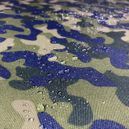 Tissu polyester imperméable motif Camouflage bleu marine
